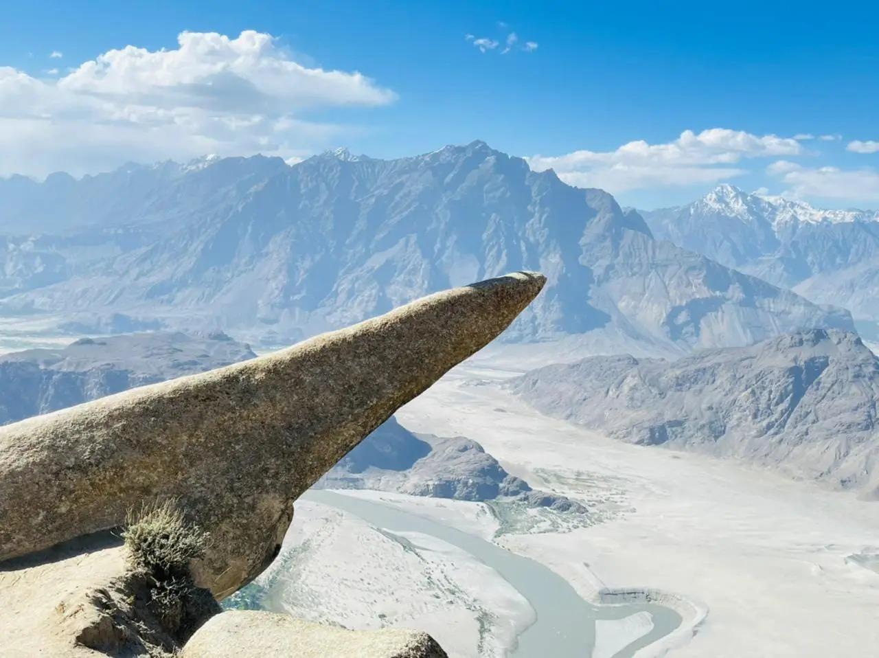 Masrur Rock
