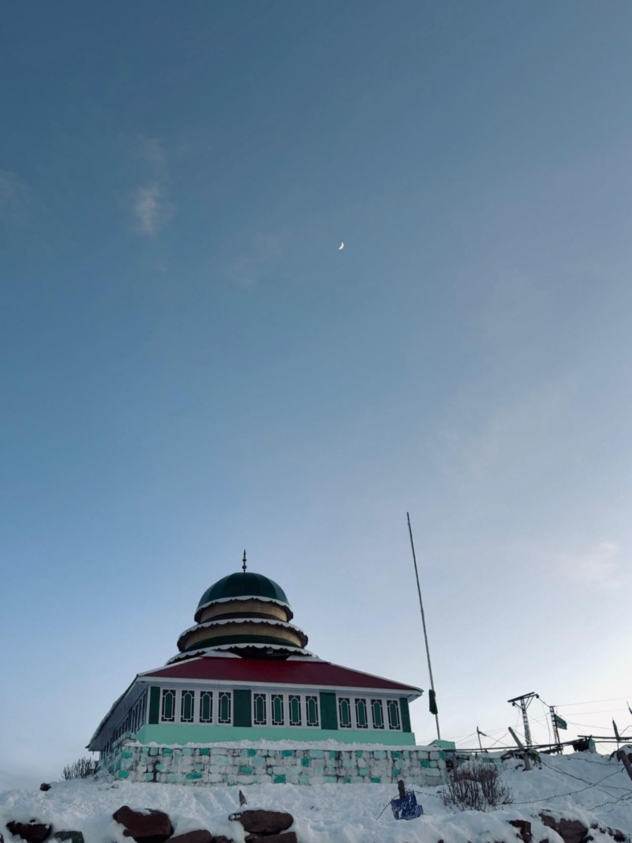 Peer Chinasi - Photo 2