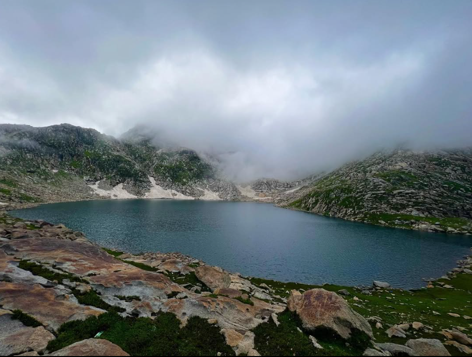 Saidgai Lake