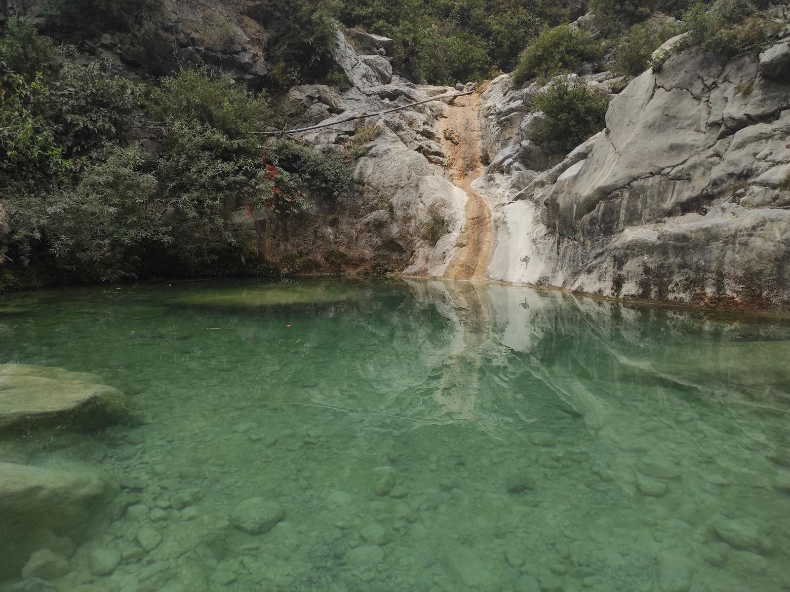 Shumber Waterfall - Photo 2